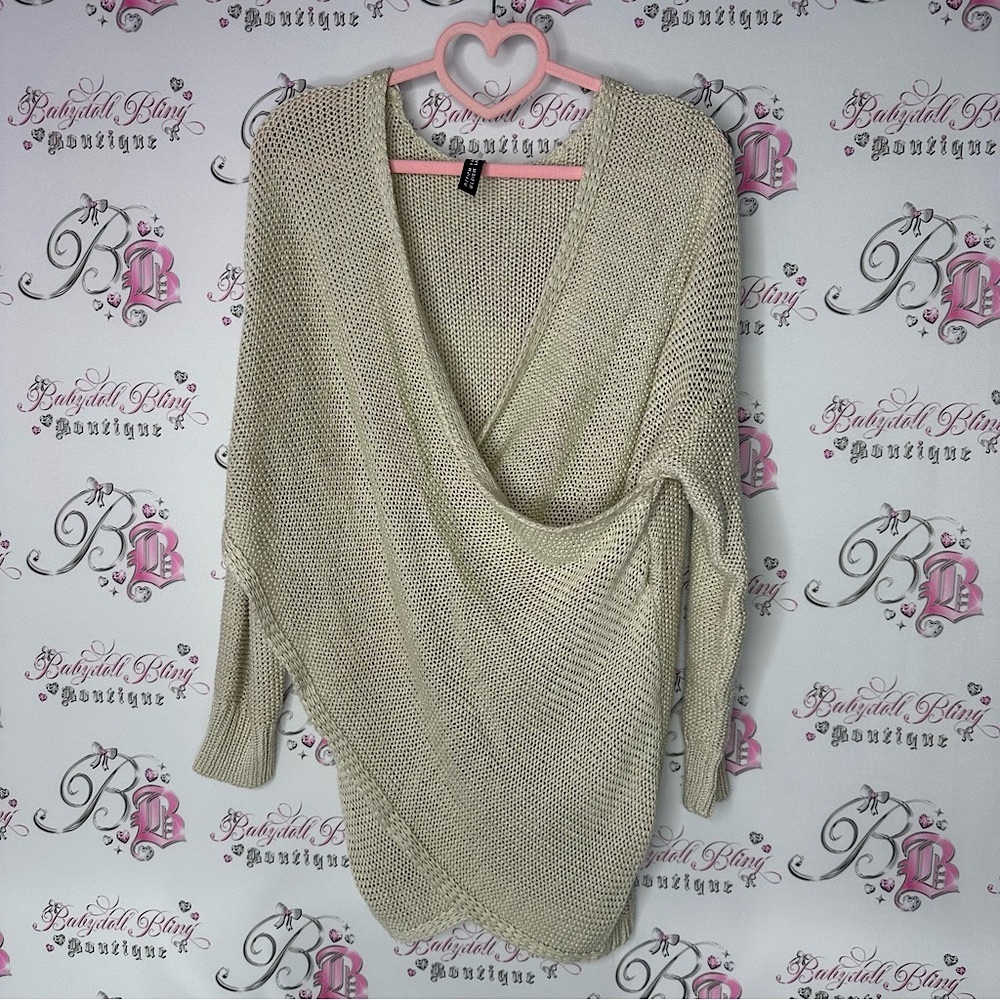Design lab crochet knitted Cream Knit Sweater white Vneck flowy